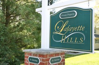 17 De Bruyle Ct 17, Hawthorne Boro, NJ 07506