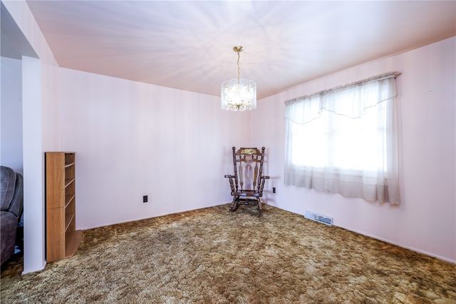 118 Clooney Drive, Henrietta, NY 14467