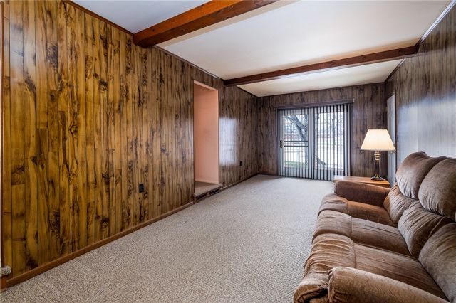 118 Clooney Drive, Henrietta, NY 14467