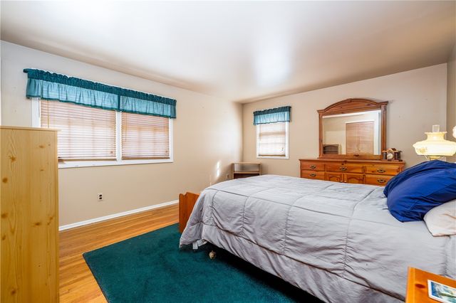 118 Clooney Drive, Henrietta, NY 14467