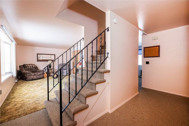 118 Clooney Drive, Henrietta, NY 14467