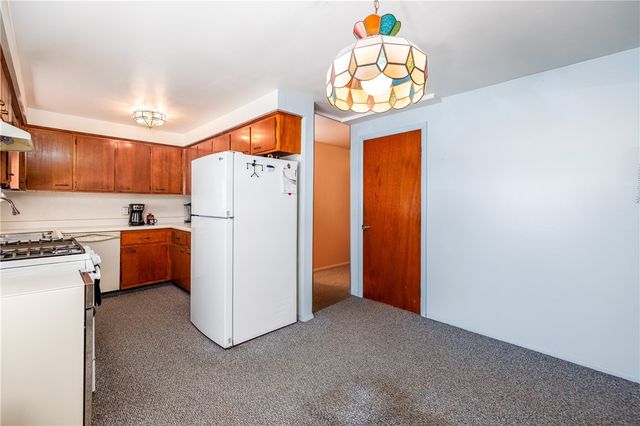 118 Clooney Drive, Henrietta, NY 14467