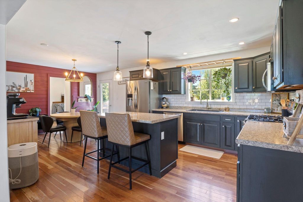 10 Stone Lane, Berwick, ME 03901 — exterior