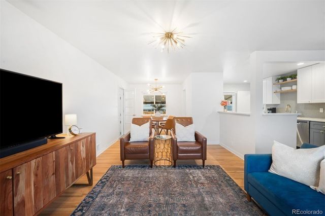 1803 S Glencoe Street, Denver, CO 80222