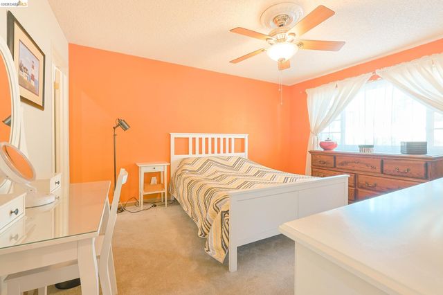 4950 Dawson Dr, Oakley, CA 94561