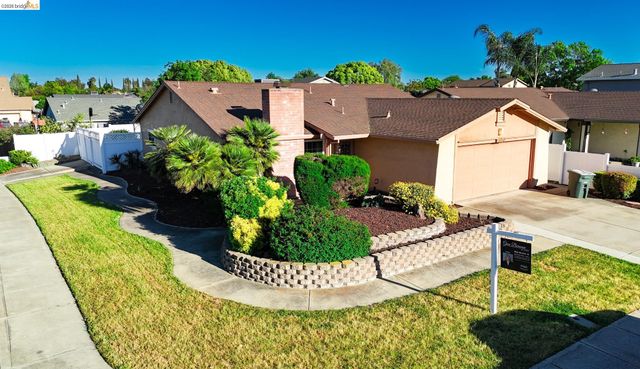 4950 Dawson Dr, Oakley, CA 94561