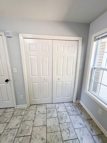 2288 McCormick Ln Apt A, Clarksville, TN 37040