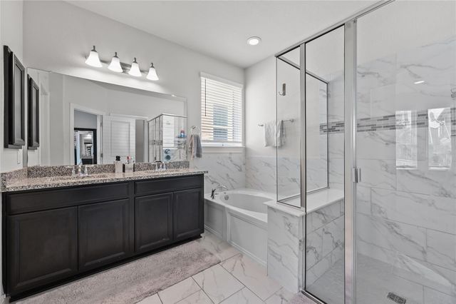 689 Bayberry CIR, Buda, TX 78610