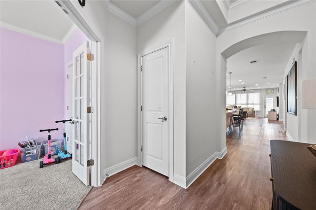 689 Bayberry CIR, Buda, TX 78610