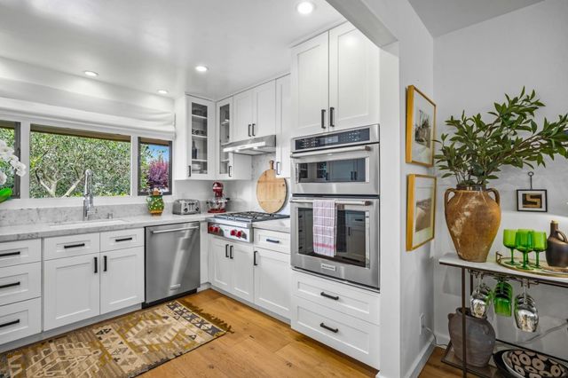 183 Del Mesa Carmel, Carmel, CA 93923