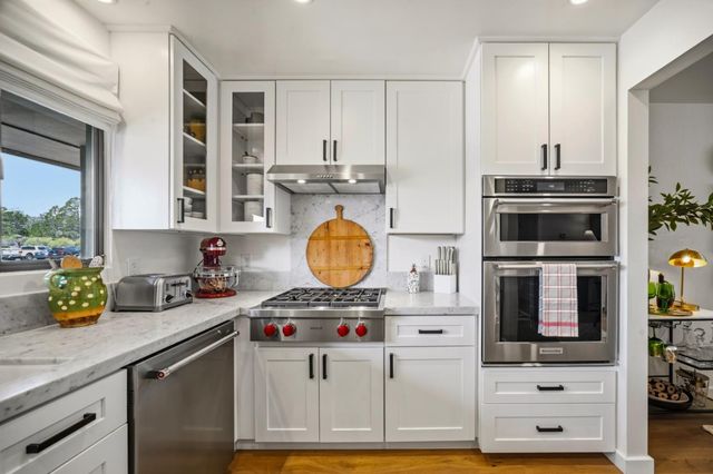 183 Del Mesa Carmel, Carmel, CA 93923