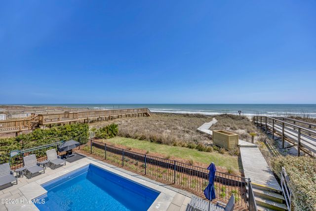 834 Fort Fisher Boulevard N, Kure Beach, NC 28449