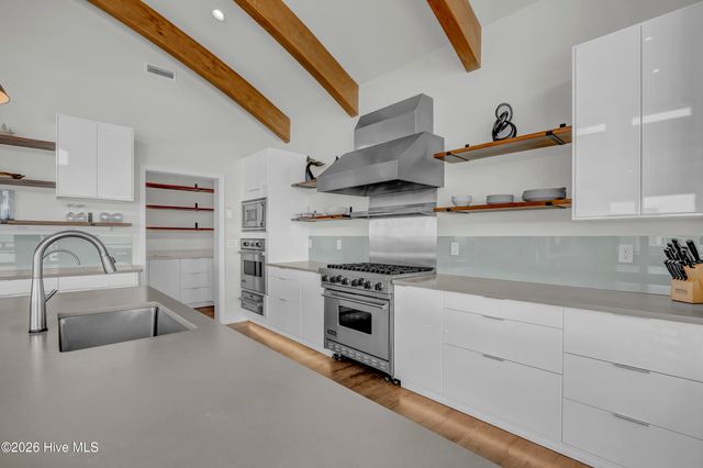 834 Fort Fisher Boulevard N, Kure Beach, NC 28449