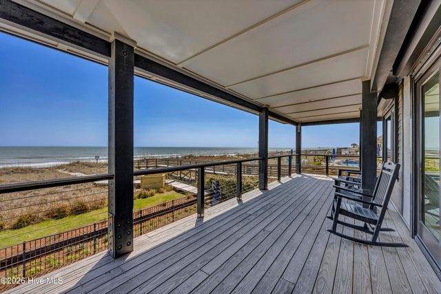 834 Fort Fisher Boulevard N, Kure Beach, NC 28449