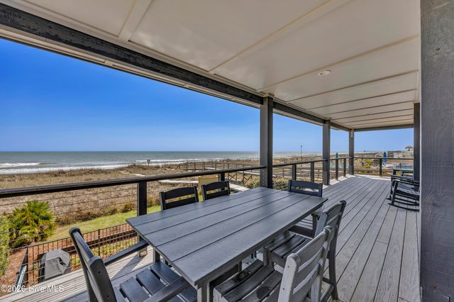 834 Fort Fisher Boulevard N, Kure Beach, NC 28449