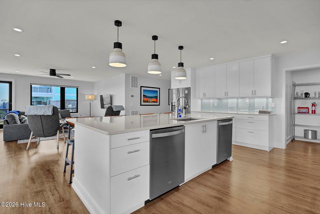 834 Fort Fisher Boulevard N, Kure Beach, NC 28449