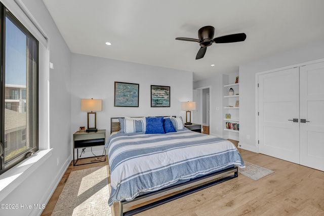 834 Fort Fisher Boulevard N, Kure Beach, NC 28449