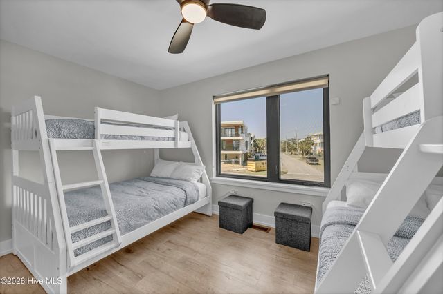 834 Fort Fisher Boulevard N, Kure Beach, NC 28449