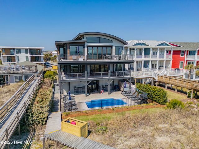 834 Fort Fisher Boulevard N, Kure Beach, NC 28449