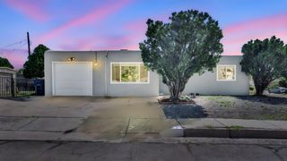 2354 VALENCIA Drive NE, Albuquerque, NM 87110