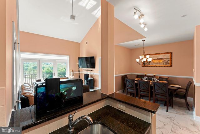 516 CARSON TER, Huntingdon Valley, PA 19006