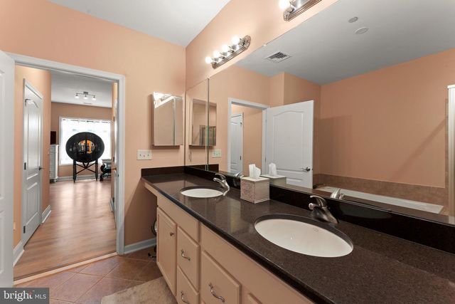 516 CARSON TER, Huntingdon Valley, PA 19006