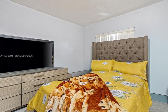 422 NW 84th St 422, Miami, FL 33150