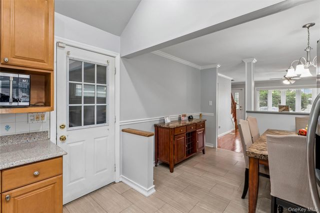 3 Hillcrest Drive, Westbury, NY 11590
