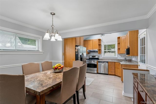 3 Hillcrest Drive, Westbury, NY 11590