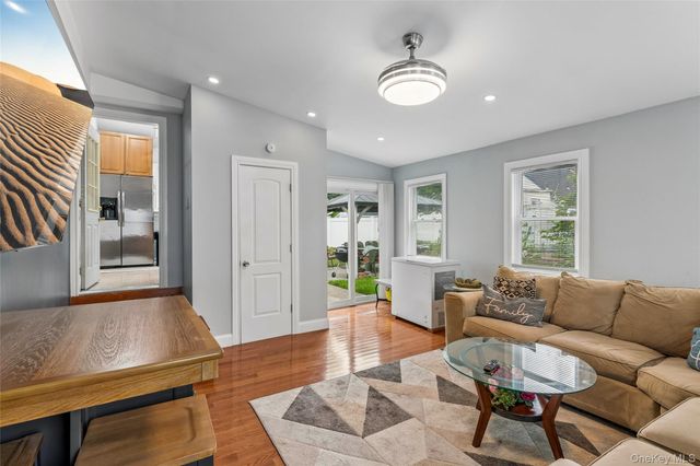 3 Hillcrest Drive, Westbury, NY 11590