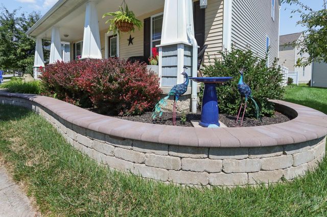 4471 Snowy Meadow Drive, Grove City, OH 43123