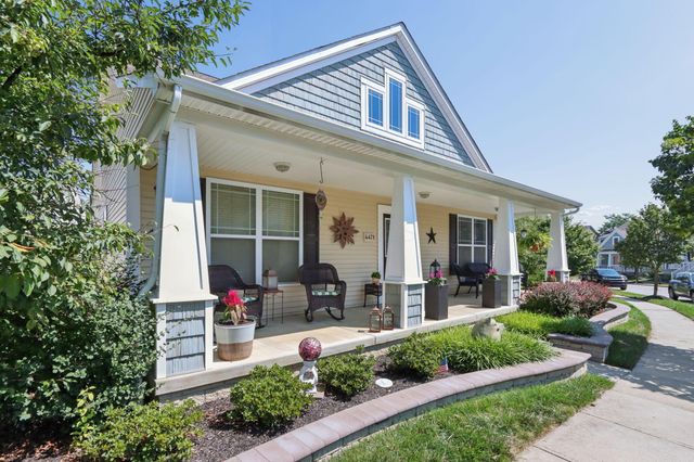 4471 Snowy Meadow Drive, Grove City, OH 43123