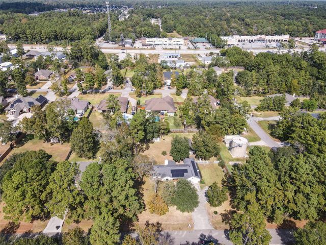 7014 Charred Pine Drive, Magnolia, TX 77354