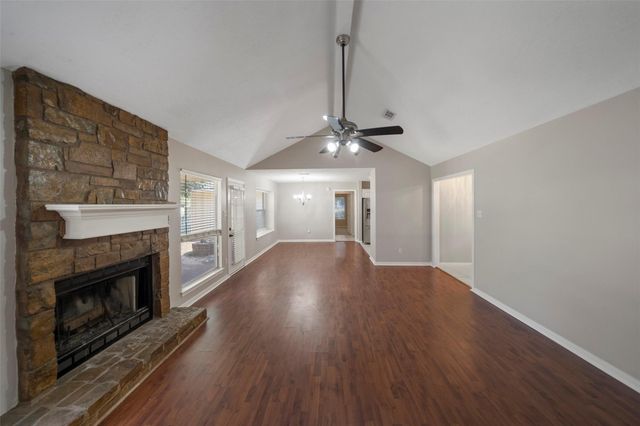7014 Charred Pine Drive, Magnolia, TX 77354