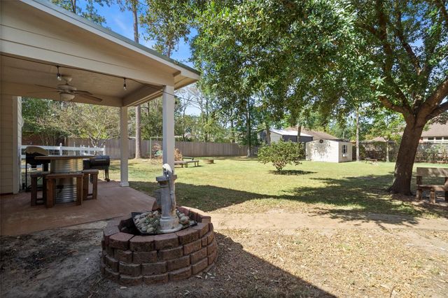 7014 Charred Pine Drive, Magnolia, TX 77354