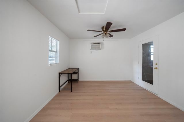 7014 Charred Pine Drive, Magnolia, TX 77354