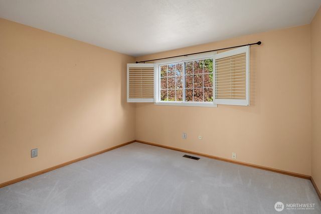 15718 NE 198th Street, Woodinville, WA 98072