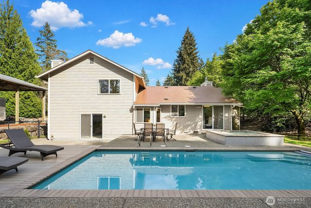 15718 NE 198th Street, Woodinville, WA 98072