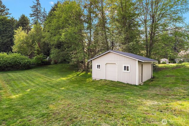 15718 NE 198th Street, Woodinville, WA 98072