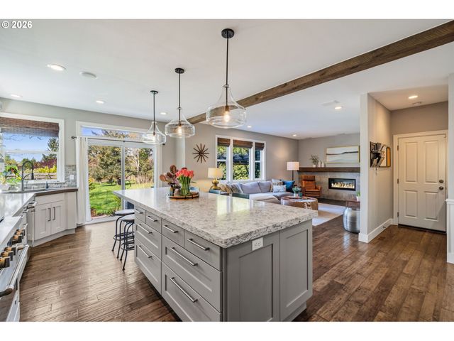 13559 PROVINCIAL HILL Way, Lake Oswego, OR 97035