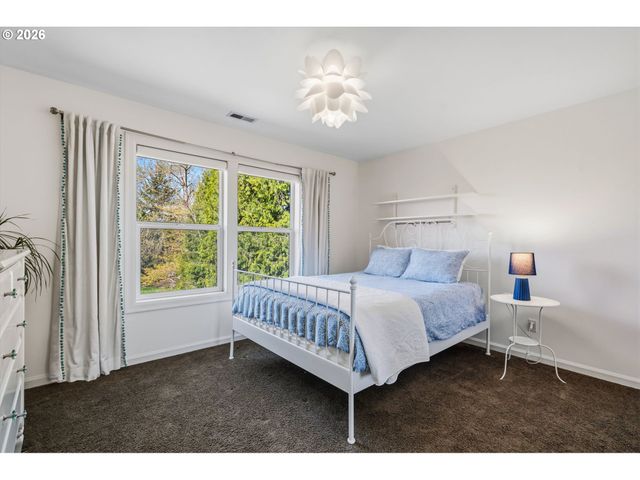 13559 PROVINCIAL HILL Way, Lake Oswego, OR 97035