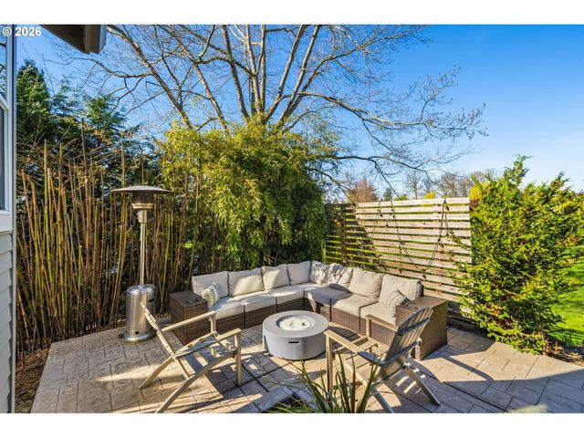 13559 PROVINCIAL HILL Way, Lake Oswego, OR 97035