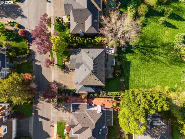 13559 PROVINCIAL HILL Way, Lake Oswego, OR 97035