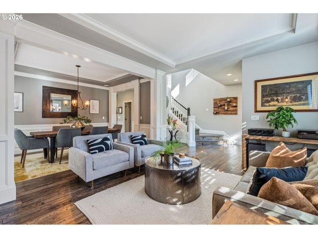 13559 PROVINCIAL HILL Way, Lake Oswego, OR 97035