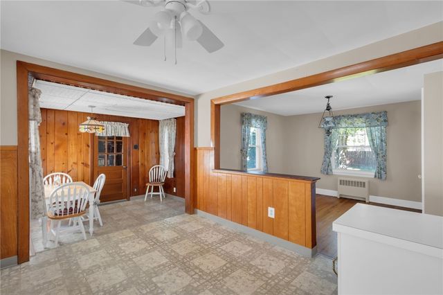 216 Riverside Avenue, Warwick, RI 02889