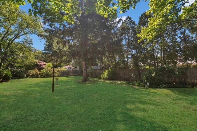216 Riverside Avenue, Warwick, RI 02889