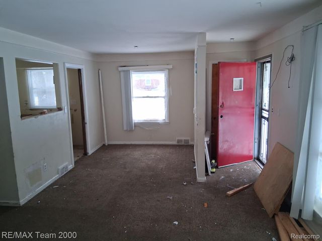 8539 DESOTO Street, Detroit, MI 48238