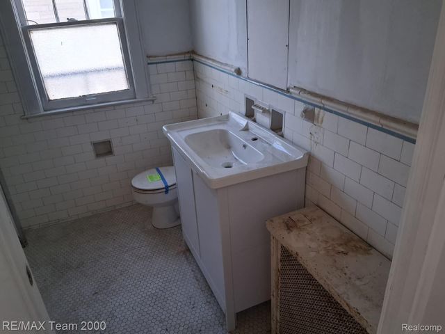 8539 DESOTO Street, Detroit, MI 48238