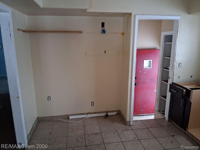 8539 DESOTO Street, Detroit, MI 48238