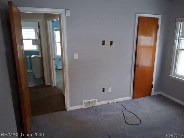 8539 DESOTO Street, Detroit, MI 48238